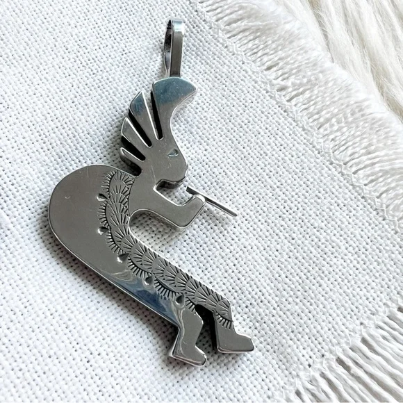 Vintage NATIVE Large Kokopelli Reversible Sterling Silver Southwestern Pendant - Picture 3 of 8